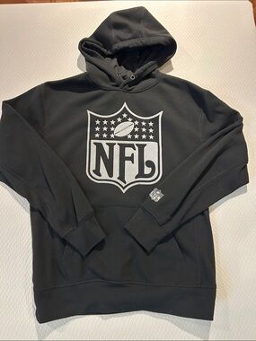 Men’s NFL Black Pullover Hoodie with White Shield Logo, Size S